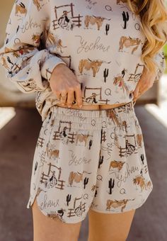 RQ's Western Wildflower Line Has Us Ready For Summer! Western Pajama Set, Western Pajamas, Sahm Outfits, Beach Cowgirl, Western Things, Cowgirl Fashion, Western Gifts, Western Apparel