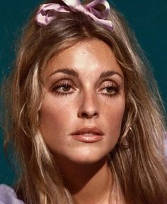 70s look #makeup #beauty #70s The Wrecking Crew, Look Disco, 70s Inspired Fashion, 70s Aesthetic