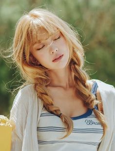 Photographie Portrait Inspiration, Hair Reference, Grunge Hair, Portrait Inspiration, Prince Charming, Aesthetic Hair, Pretty Hairstyles, Hair Inspo, Cute Hairstyles