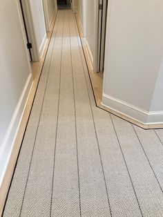 Beautiful all natural wool carpet style. Kaleen, Martinique in the color Silver. Neutral carpet with stripe and herringbone design. Stair And Hallway Runner, Coastal Wall To Wall Carpeting, Landing Carpet, Corridor Carpet, Carpeted Stairs, Striped Carpet On Stairs, Stanton Stair Runner, Striped Hallway Carpet