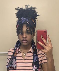 4c 90s Hairstyles, Afro Hairstyles Headwraps, Cute Hairstyles For Short Afro Hair, Headwrap With Bangs, Short Loc Scarf Styles, Hair Scarfs For Black Women, Afro Scarf Hairstyles, Hairstyles With Scarf Black Women, Bandana Hairstyles Black Women