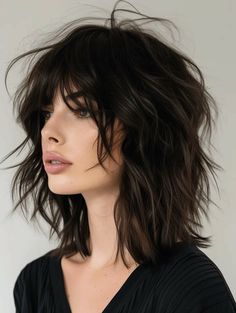 Layered Pixie Cut, Medium Shaggy Hairstyles, Rocker Hair, Haircuts Straight Hair, Shag Haircut, Long Wavy Hair, Haircuts For Long Hair, Medium Hair Cuts