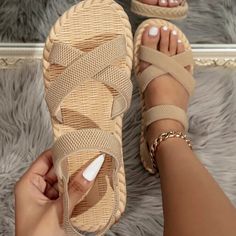 Shein Tan Flip-Flops Never Worn Slippers Aesthetic, Beach Shoes Women, Strap Sandals Flat, Fabric Sandals, Shein Shoes, Bota Country, Vacation Shoes