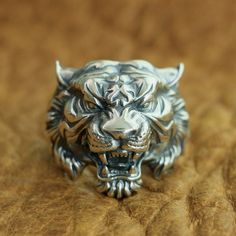 925 Sterling Silver High Details Lion Head Ring for Men Biker Punk Ring US Size 7-15 Metals Type: SILVER Metal Stamp: 925, Sterling Gender: Men Certificate Type: GTC Fine or Fashion: Fine Setting Type: None Side Stone: None Item Type: Rings Model Number: TA130 Shape\pattern: Animal, Tiger Head Style: Punk Rings Type: Bridal Sets Occasion: Party Condition : New & Handmade in Perfect Finished Material : Highest Quality 925 Sterling Silver (Stamp .925 Trademark) (We Guarantee This Is 925 Sterling S Tiger Ring Men, Tiger Ring, Lion Ring, Snake Ring Silver, Sterling Silver Mens Rings, Gold Beauty, Head Ring, Gold Jewelry Sets, Animal Rings