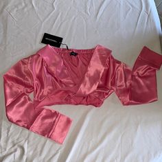 Never Worn Before Top. Was Not Flattering On Me, A Little Too Snug For My Chest. Chic Pink Long Sleeve Crop Top, Chic Long Sleeve Pink Crop Top, Trendy Pink Satin Top, Trendy Satin Top For Parties, Pink Satin Top For Evening, Elegant Long Sleeve Pink Crop Top, Pink Cropped Top For Evening, Pink Crop Top For Spring Evening, Pink Long Sleeve Satin Top