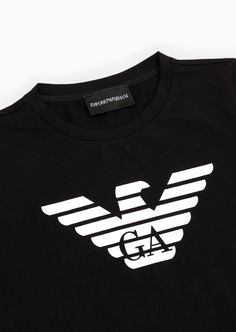 Shop EMPORIO ARMANI Pima-jersey T-shirt with logo for Man at the official store and browse the T-Shirts collection. Armani Kids, Armani Collection, Leather Outerwear, Outerwear Outfit, Logo Black, Mens Spring, Swimwear Outfit, Armani Men, Denim Outfit