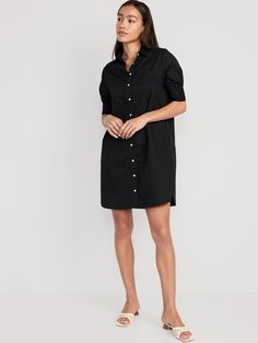 spread collar elbow-length sleeves full-button front patch pocket relaxed fit hits just above knee models are approx.  5'9" and wear sizes s (4), l (12), and xl (18)machine wash according to the care instruction label Jean Shirt Dress, Short Sleeve Shirt Dress, Shirt Dress Black, Navy Shirt Dress, Shirt Dress Outfit, Button Front Shirt Dress, Summer Capsule, Button Down Shirt Dress, Short Sleeve Shirt Women