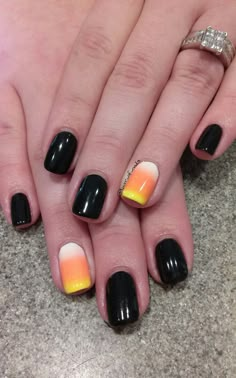 Candy Corn Manicure, Candy Corn Gel Nails, Candy Corn Nail Ideas, Candy Corn Acrylic Nails, Candy Corn Ombre Nails, Halloween Candy Corn Nails, Candy Corn Nails Acrylic, Halloween Gel Nails Designs Short, Sns Halloween Nails