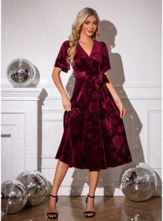 JJ's House Yes Jacquard Velvet Midi V-Neck Fall Winter A-line Belt/Sash NO Burgundy S Height:5.7ft(174cm) Bust:33.5in(85cm) Waist:26in(66cm) Hips:36in(91cm) Dress. #JJ's House #Yes #Jacquard #Velvet #Midi #VNeck #Fall #Winter #Aline #BeltSash #NO #Burgundy #S #Dress Womens Holiday Dresses, Pink Velvet Dress, House Shop, Velvet Midi Dress, Holiday Party Dresses, Velvet Dress, Holiday Dresses, Velvet Fabric, Wedding Guest Dress