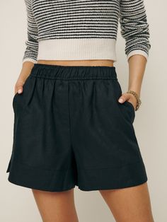 In case of weekends. The Charlotte is a high-rise pull-on short with an elasticated waist and side pockets. Black Shorts With Elastic Waistband For Fall, Chic Everyday Shorts With Pockets, Casual Workwear Shorts With Elastic Waistband, Casual Fall Vacation Shorts, Relaxed Fit Workwear Shorts With Elastic Waistband, Relaxed Fit Shorts With Elastic Waistband For Work, Casual Shorts For Fall Vacation, Casual High-waisted Shorts With Elastic Waistband For Weekends, Trendy Everyday Shorts With Elastic Waistband