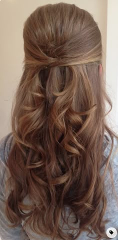 Office Hairstyles, Bridesmaid Hair Long, Bridal Hair Inspiration, Hair Fixing, Half Up Half Down Hairstyles, Natural Curls Hairstyles, Bridesmaid Hair Updo