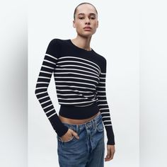 Round Neck Basic Sweater With Long Sleeves With Buttoned Cuffs. Tonal Rib Trim. Color: Striped | 8851/121 New With Tags Basic Sweater, Basic Sweaters, Zara Sweater, Trim Color, Zara Basic, Zara Black, Colorful Sweaters, Knit Sweater, Knitted Sweaters