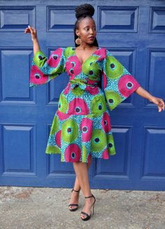 Cloth Designs, Kimono Sleeve Dress, Short African Dresses, African Dresses Modern, African Wear Dresses, Afrikaanse Mode, African Lace Dresses, African Fashion Ankara