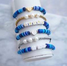 Blue Stackable Bracelets, Beaded Bracelets Name Ideas, Aesthetic Beaded Bracelets Homemade, Blue Clay Bracelet Ideas, Blue Clay Bead Bracelets, Blue Bracelet Ideas, Bracelet Business, Beaded Braclets