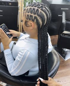 Strait Back Braids For Black Women, Snake Braid Hairstyles, Small Stitch Braids, Straight Back Feed In Braids With Design, Zig Zag Cornrows Braids, Snake Braids