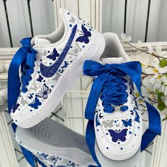 Quince Shoes Sneakers, Sweet 16 Shoes, Quince Shoes, Quinceanera Shoes, Royal Blue Quinceanera, Birthday Shoes, Fifteenth Birthday, Nike Airforce1, Quinceañera Ideas