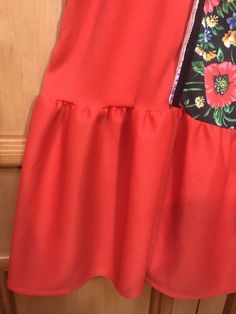 "No size tag/handmade girls maxi dress/Pit to pit 12 1/2\"/Elasticized waist 11 1/2\"-12 1/2\"/length 40\"/pit to wrist 9\"/metal back zipper/No issues /good clean condition/smoke free environment/True vintage right of the 70s(48)" Polly Flinders Dresses, Vintage Toddler Dress, Bubble Clothes, Boho 70s, Maxi Dress Boho, Girls Maxi Dresses, Vintage Girls Dresses, 70s Floral, Circle Dress