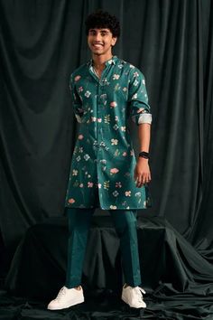 Shop for Project Bandi Blue Cotton Garden Print Kurta Set for Men Online at Aza Fashions Traditional Indian Mens Clothing, Kurta Designs Men's, Kurta Pajama Men, Gents Kurta, Teal Shirt, Rolled Up Sleeves, Kurta Men, Kurta Set For Men, Mens Kurta Designs