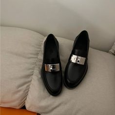 Loafer In Calfskin With Iconic Oversized Kelly Buckle. Wore Once. In Great Condition, Still With Buckle Protectors . Size 35.5. Authentic Only Luxury Chic Loafers With Buckle Closure, Luxury Classic Loafers With Buckle Closure, Luxury Buckle Closure Loafers For Semi-formal Wear, Elegant Slip-on Loafers With Buckle Closure, Luxury Buckle Closure Slip-on Loafers, Hermes Shoes, Calf Skin, Black Color, Loafers