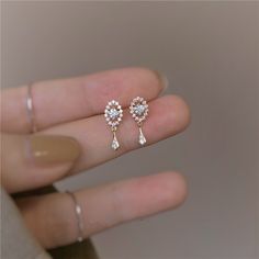 925 Sterling Silver French High-Quality Crystal Tassel Drop Plating 14k Gold Earrings Women Noble Small Earrings Gold, Zircon Earrings, Diamond Earring, Classy Jewelry, Gold Earrings Designs, Girly Jewelry, Small Earrings, Simple Jewelry, Dream Jewelry