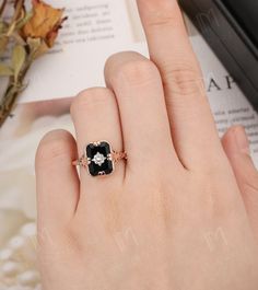 Unique Design Natural Onyx Ring// Antique Black Agate Engagement Ring// Black Gemstone Jewelry// Women's Event Ring//black Onyx Wedding Ring - Etsy Onyx Wedding Ring, Engagement Ring Black, Emerald Wedding Rings, Agate Engagement Ring, Art Deco Diamond Rings, Rose Gold Diamond Ring, Black Onyx Stone, Ring Antique, Ring Black