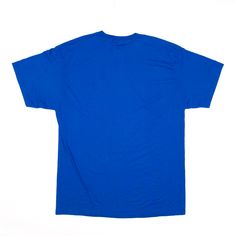 Item is in good used condition. >Size: XL >Armpit To Armpit: 22" >Armpit To Cuff: 5" >Collar To Hem: 31" Basic Blue Pre-shrunk T-shirt, Basic Blue T-shirt With Screen Print, Basic Blue Tops With Screen Print, Wholesale Shoes, Blue Tshirt, Beauty Bag, Cardigan Coat, Active Wear Tops