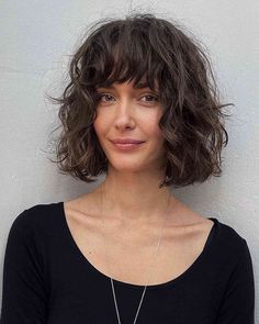 Bob Riccio, Short Wavy Hairstyles For Women, Short Wavy Hairstyles, Wavy Bangs, Short Wavy Haircuts, Wavy Haircuts