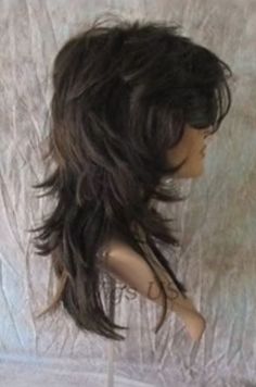 Dark Brown Shaggy Hair, Many Layers Haircut, Wolf Cut Largo, Long Haircut Women, Messy Layered Hair, Medium Wolfcut, Brown Mullet, Shag With Bangs, Rachel Hair