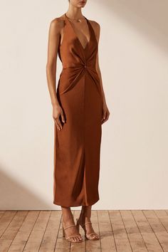 Long Sleeve Halter Dress, Earth Tone Cocktail Dress, Bronze Dress Outfit Wedding, Midi Dress Wedding Guest Fall, Rust Midi Dress, Mocha Dress Outfit, Bronze Dress Outfit, Brown Wedding Guest Dress, Fall Midi Dress