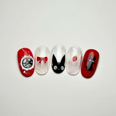 Nails Cool Design, Cat Inspired Nails, Short Nails Japanese, Kiki's Delivery Service Nails, Kiki's Delivery Service Nail Art, Cute Korean Nails, Totoro Nails, Japanese Inspired Nails, Studio Gibhili Nails