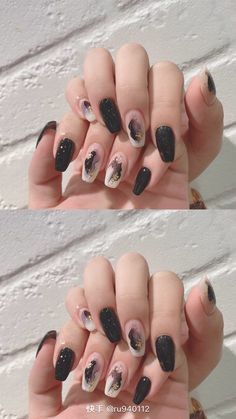 Dark Korean Nail Art, Gradation Nail Art, Nail Art Hitam Aesthetic, Korean Nail Art Black, Nail Art Coklat, Silver Nail Art Designs, Black And Silver Nail Art, Chinese Nail Art