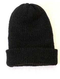 Knitted Cuffed Beanie.  Black Beanie. Solid Black Beanie. Fishermans Beanie  100% Acrylic  Hand Wash, Lay Flat to Dry Elle Rose, Black Beanie Hat, Girls Beanie Hats, Pom Pom Beanie Hat, Girl Beanie, Beanie Black, Gray Winter, Cuffed Beanie, Black Beanie