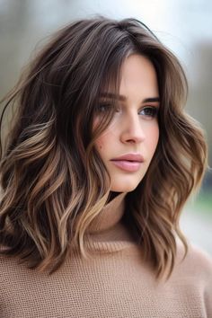 2024 Hair Trends, Professional Outfit, Medium Haircuts, Bob Cuts, Summer Haircuts, Fall Hair Trends, Brown Hair Balayage, Haircuts For Medium Hair, Young Professional