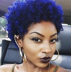 Hair Black Women, Pelo Afro, Curly Hair Inspiration, Hairstyle Gallery, Natural Hair Inspiration, Hair Crush, Cooler Look, American Woman, Natural Hair Journey