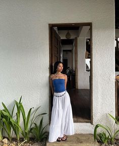 Bali Outfit, Goa Outfits, Thailand Outfit, White Skirt Outfits, White Long Skirt, Island Outfit, Long Skirt Outfits, Outfit Inspo Summer