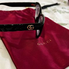 Gucci Frames With Clear Lenses And Gold Detailing Brand: Gucci Color: Black Condition: Like New, Hardly Worn Included: Dust Bag, Case, Lens Cloth, Clear Lens, Frames My Prescription Lens Are On The Frames Now, But Item Will Be Shipped With Non-Prescription Clear Gucci Lens (Pictured Above). Selfies Included For Size Reference Lol Gucci Glasses Frames, Gucci Frames, Gucci Glasses, Aesthetic Gif, Glasses Accessories, Glasses Frames, Prescription Lenses, Selfies, Dust Bag