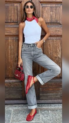 STREET STYLE 2024 SUMMER Coffee Outfit, Outfit Primavera, Casual Work Outfit, Usa Outfit, Summer Pants, Moda Vintage, Outfit Goals, Denim Outfit, Outfits Casuales