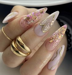 May Almond Nails Ideas 2024, Nail Art Paillette, Nails Design With Rhinestones, Uñas Acrilicas, Pink Nail, Hot Nails, Luxury Nails, Fancy Nails, Chic Nails