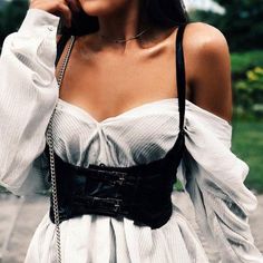 Corset Fashion Outfits, Corset Outfit, Corset Fashion, Black Corset, Outfit Casual, Looks Vintage, Outfits Casuales, Diy Fashion