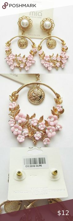 MIA Large Statement Pierced Earrings Pink Flowers Unique earrings that are large but not too heavy on the ear Top of earring has a pearl look and bottom of earring is a large front facing hoop with pink flowers and a coin hanging in the center Earring measures about 3 1/4" from top to bottom and 1 3/4" across at the widest point Brand new MIA Jewelry Earrings Pink Flower Charm Dangle Jewelry, Pink Hoop Flower Earrings For Pierced Ears, Pink Drop Earrings For Spring, Spring Rose Gold Dangle Jewelry, Pink Flower Shaped Single Earring, Pink Round Earrings With Flower Charm, Pink Round Jewelry For Spring, Pink Hoop Earrings Gift For Spring, Pink Hoop Earrings For Spring Gift