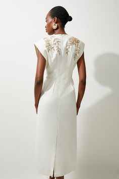 Raffia Embroidered Linen Woven Midi Dress | Karen Millen Petite Wedding Guest Dresses, Latest Maxi Dresses, Outfits For Mexico, Spring Wedding Guest Dress, Petite Business Casual, Eid Outfits, Maxi Dress Collection, Honeymoon Outfits, Bachelorette Outfits