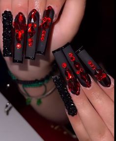 Nail Design Glitter, Quinceanera Nails, Black Acrylic Nails, Red Acrylic Nails, Long Acrylic Nail Designs, Drip Nails, Nails Design With Rhinestones, Long Acrylic Nails Coffin, Black Nail Designs