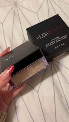 Huda Beauty Powder, Easy Bake, Pressed Powder, Best Funny Videos, Setting Powder, Dad Birthday, Easy Baking, Huda Beauty, Sephora