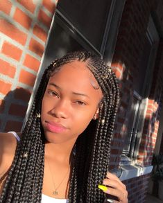 like what you see ? follow @kenzieayannaa for more . Trendy Braids, Weave Hairstyles Braided, Lemonade Braids, Boxer Braids, Brazilian Hair Bundles, Cute Braided Hairstyles, Girls Braids, Braids For Black Women, Cornrow Hairstyles