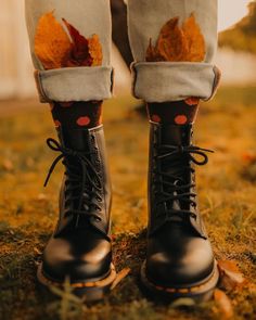 JOURNEYS | Dr. Martens 1460 Black -- photo credit: @allherseasons_ Create Outfits, Goodyear Welt, Danner Mountain Light Boot, Outfit Goals, Shoe Size Chart, Photo Credit, Winter Boot, Black Boots, Hiking Boots