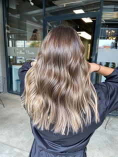 Bayalage On Light Brown, Blond To Brunette Transformation, Brushlight Hair Blonde, Brushlight Hair Brown, Light Brunette Balayage, Light Brunette Balayage Hair, Brown Hair With Babylights, Blonde To Brunette Transformation, Bombshell Hair