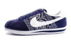 Dallas Cowboys Shoes, Kick Rocks, Sneakers Design, Nike Sneakers Mens, White Bandana, Royal Blue Shoes, Lux Life, Cowboy Shoes