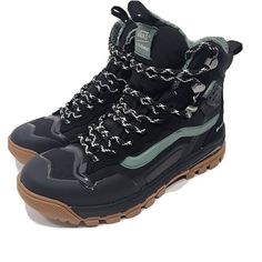 Vans Ultrarange Exo Hi Gore-Tex Mte-3 Black Duck Green Men's Sz 7.5 New Without Box. Vans Ultrarange Gore, Duck Green, Vans Ultrarange, Black Duck, Shoes Vans, Vans Black, Box Color, Mens Vans, Green Man