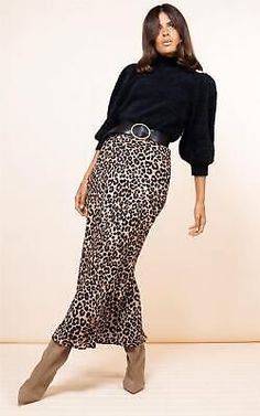 High Waist Outfit, Leopard Print Skirt Outfit, Waist Outfit, High Waist Outfits, Leopard Skirt Outfit, Printed Skirt Outfit, Leopard Print Outfits, Leopard Print Skirt, Leopard Skirt