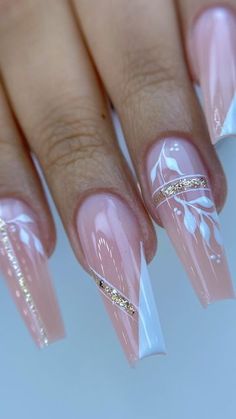 White French Tip Nails With Nail Art, Winter Nails Ballerina Shape, Soft Square Nails Design, Pastel Nail Design Ideas, New Year Acrylic Nails, Asian Nails Designs, White French Tip Nails With Design Ideas, Bling Nails Acrylic, Art Nails Design Ideas